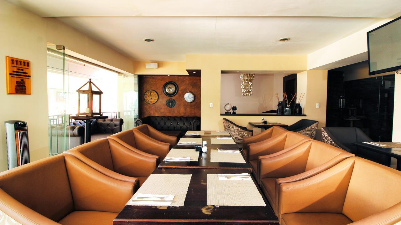 La Riviera Hotel San Antonio De Belen Екстер'єр фото