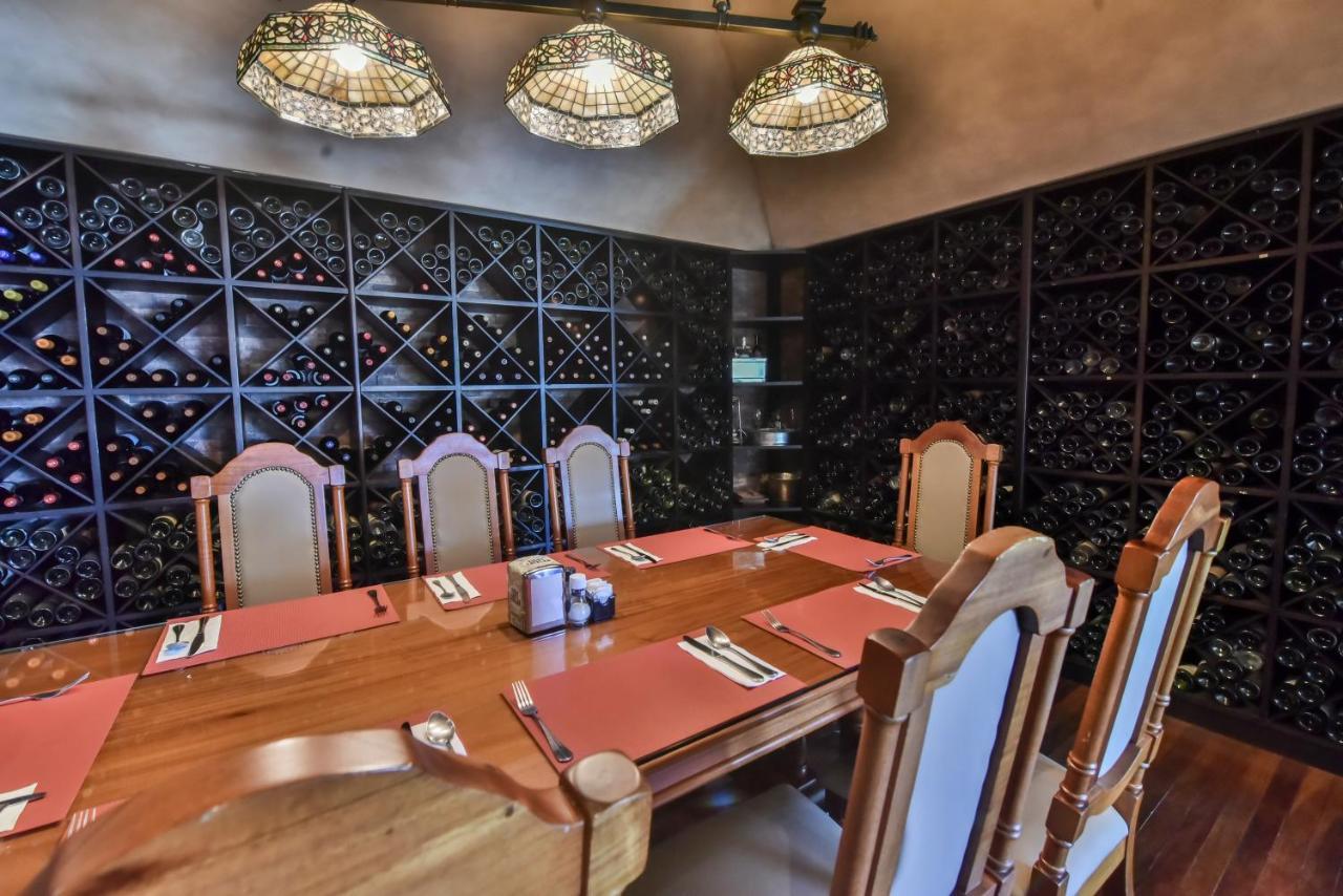 La Riviera Hotel San Antonio De Belen Екстер'єр фото